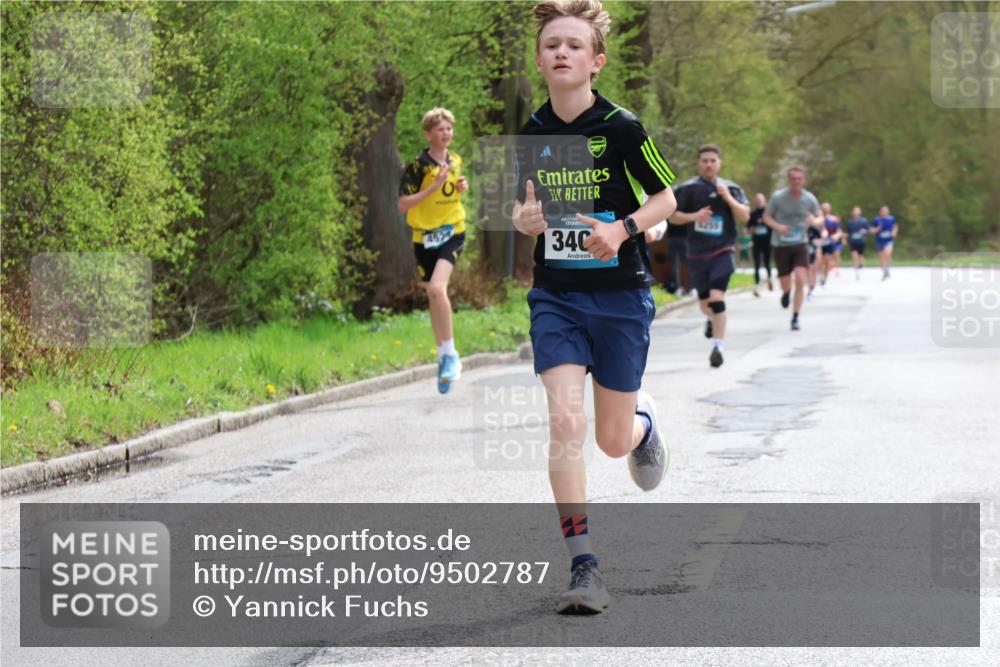 12.04.2026 - 45. Internationalen Wilhelmsburger Insellauf Yannick Fuchs http://msf.ph/oto/9502787 12.04.2026 12:46:55 Laufen 4524, 34, 5256 meine-sportfotos.de