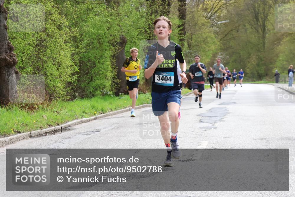12.04.2026 - 45. Internationalen Wilhelmsburger Insellauf Yannick Fuchs http://msf.ph/oto/9502788 12.04.2026 12:46:55 Laufen 4529, 3404, 5255 meine-sportfotos.de
