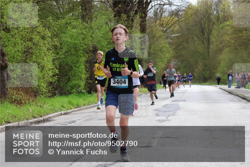 12.04.2026 - 45. Internationalen Wilhelmsburger Insellauf Yannick Fuchs http://msf.ph/oto/9502790 12.04.2026 12:46:56 Laufen 4529, 3404, 5255 meine-sportfotos.de