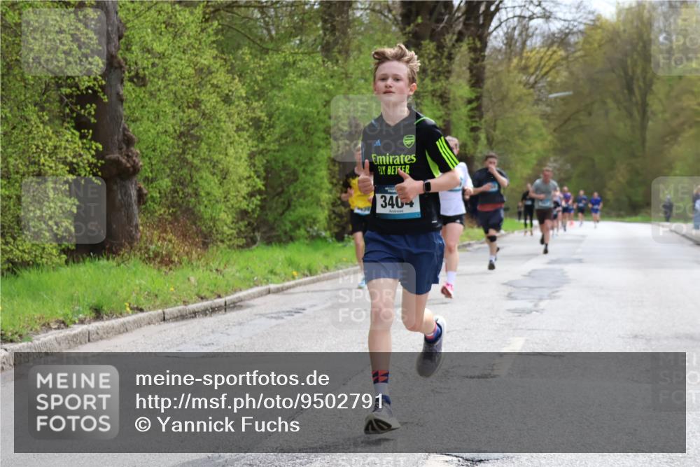12.04.2026 - 45. Internationalen Wilhelmsburger Insellauf Yannick Fuchs http://msf.ph/oto/9502791 12.04.2026 12:46:56 Laufen 3404 meine-sportfotos.de