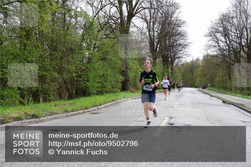12.04.2026 - 45. Internationalen Wilhelmsburger Insellauf Yannick Fuchs http://msf.ph/oto/9502796 12.04.2026 12:46:57 Laufen 3404, 4459 meine-sportfotos.de