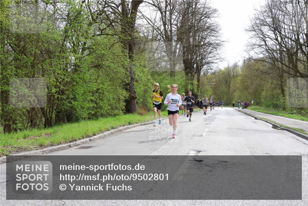 12.04.2026 - 45. Internationalen Wilhelmsburger Insellauf Yannick Fuchs http://msf.ph/oto/9502801 12.04.2026 12:46:58 Laufen 4459, 5255 meine-sportfotos.de
