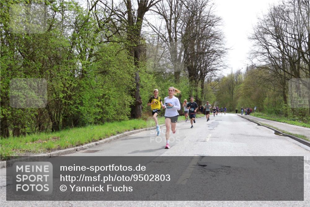 12.04.2026 - 45. Internationalen Wilhelmsburger Insellauf Yannick Fuchs http://msf.ph/oto/9502803 12.04.2026 12:46:58 Laufen  meine-sportfotos.de