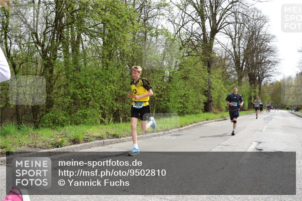 12.04.2026 - 45. Internationalen Wilhelmsburger Insellauf Yannick Fuchs http://msf.ph/oto/9502810 12.04.2026 12:47:01 Laufen 4529 meine-sportfotos.de