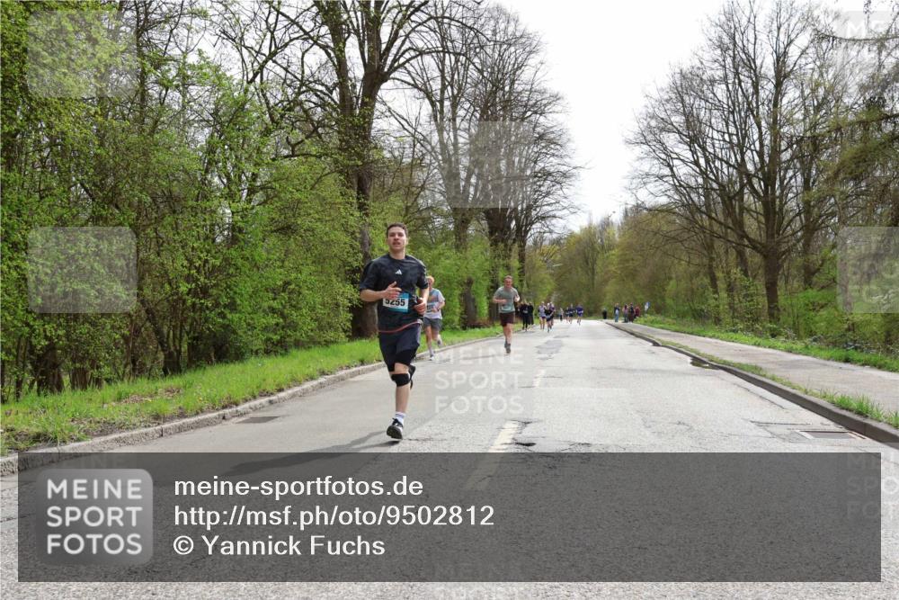 12.04.2026 - 45. Internationalen Wilhelmsburger Insellauf Yannick Fuchs http://msf.ph/oto/9502812 12.04.2026 12:47:01 Laufen 5255 meine-sportfotos.de