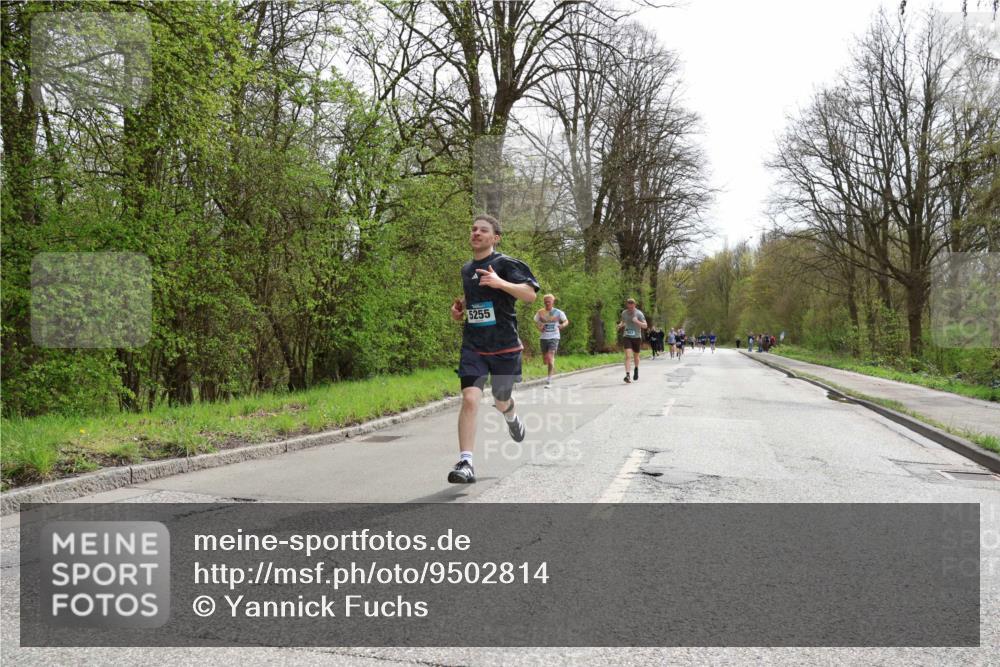12.04.2026 - 45. Internationalen Wilhelmsburger Insellauf Yannick Fuchs http://msf.ph/oto/9502814 12.04.2026 12:47:02 Laufen 5255 meine-sportfotos.de