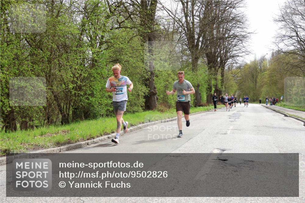 12.04.2026 - 45. Internationalen Wilhelmsburger Insellauf Yannick Fuchs http://msf.ph/oto/9502826 12.04.2026 12:47:04 Laufen 5479, 5857 meine-sportfotos.de