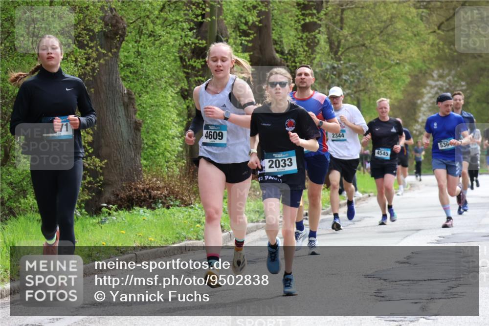 12.04.2026 - 45. Internationalen Wilhelmsburger Insellauf Yannick Fuchs http://msf.ph/oto/9502838 12.04.2026 12:47:08 Laufen 71, 4609, 2033, 2344, 536, 4545 meine-sportfotos.de