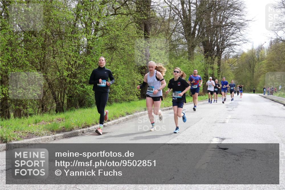 12.04.2026 - 45. Internationalen Wilhelmsburger Insellauf Yannick Fuchs http://msf.ph/oto/9502851 12.04.2026 12:47:12 Laufen 571, 4609, 203, 5797 meine-sportfotos.de