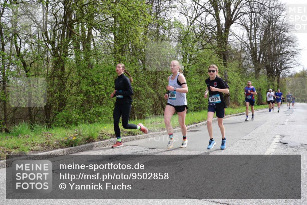 12.04.2026 - 45. Internationalen Wilhelmsburger Insellauf Yannick Fuchs http://msf.ph/oto/9502858 12.04.2026 12:47:13 Laufen 4609, 2033 meine-sportfotos.de