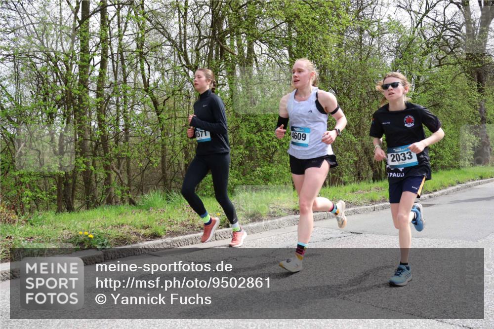 12.04.2026 - 45. Internationalen Wilhelmsburger Insellauf Yannick Fuchs http://msf.ph/oto/9502861 12.04.2026 12:47:13 Laufen 1571, 4609, 2033 meine-sportfotos.de