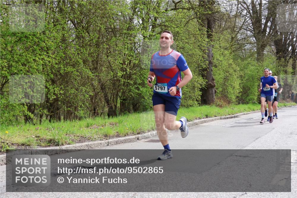 12.04.2026 - 45. Internationalen Wilhelmsburger Insellauf Yannick Fuchs http://msf.ph/oto/9502865 12.04.2026 12:47:14 Laufen 5797, 5361 meine-sportfotos.de
