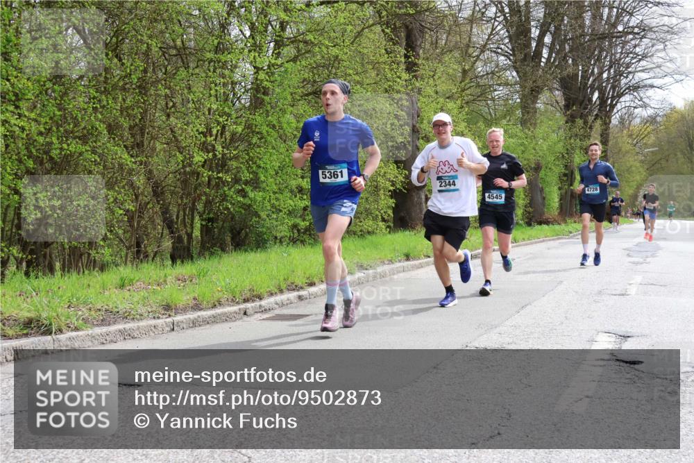 12.04.2026 - 45. Internationalen Wilhelmsburger Insellauf Yannick Fuchs http://msf.ph/oto/9502873 12.04.2026 12:47:16 Laufen 5361, 2344, 4545, 4728 meine-sportfotos.de
