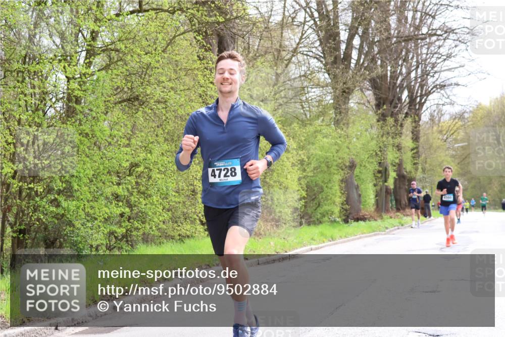 12.04.2026 - 45. Internationalen Wilhelmsburger Insellauf Yannick Fuchs http://msf.ph/oto/9502884 12.04.2026 12:47:19 Laufen 4728, 4560 meine-sportfotos.de