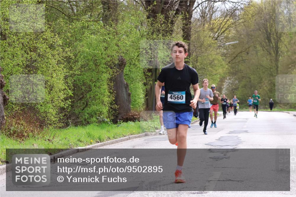 12.04.2026 - 45. Internationalen Wilhelmsburger Insellauf Yannick Fuchs http://msf.ph/oto/9502895 12.04.2026 12:47:21 Laufen 749, 4560, 79 meine-sportfotos.de