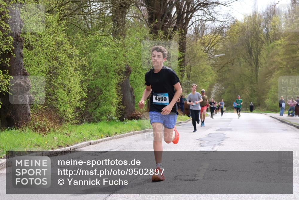 12.04.2026 - 45. Internationalen Wilhelmsburger Insellauf Yannick Fuchs http://msf.ph/oto/9502897 12.04.2026 12:47:21 Laufen 4560 meine-sportfotos.de