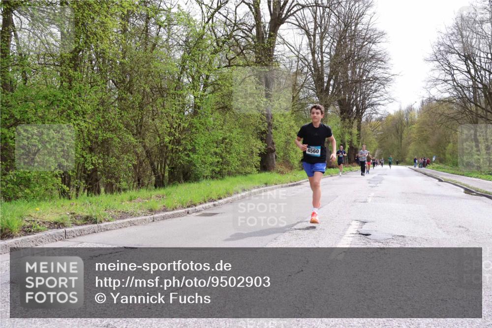 12.04.2026 - 45. Internationalen Wilhelmsburger Insellauf Yannick Fuchs http://msf.ph/oto/9502903 12.04.2026 12:47:22 Laufen 4560 meine-sportfotos.de