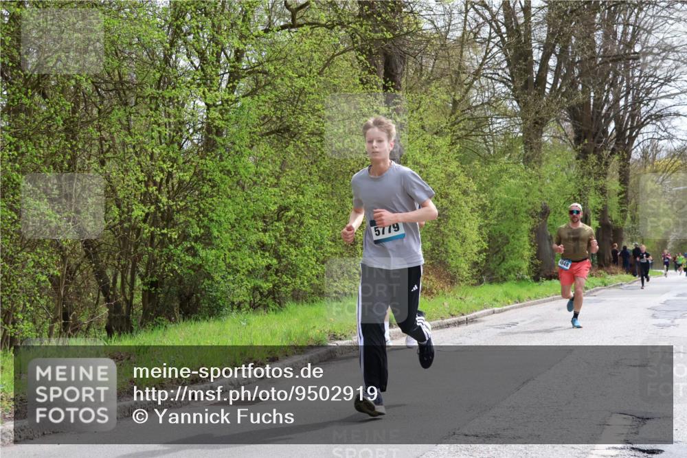12.04.2026 - 45. Internationalen Wilhelmsburger Insellauf Yannick Fuchs http://msf.ph/oto/9502919 12.04.2026 12:47:28 Laufen 5779, 4848 meine-sportfotos.de