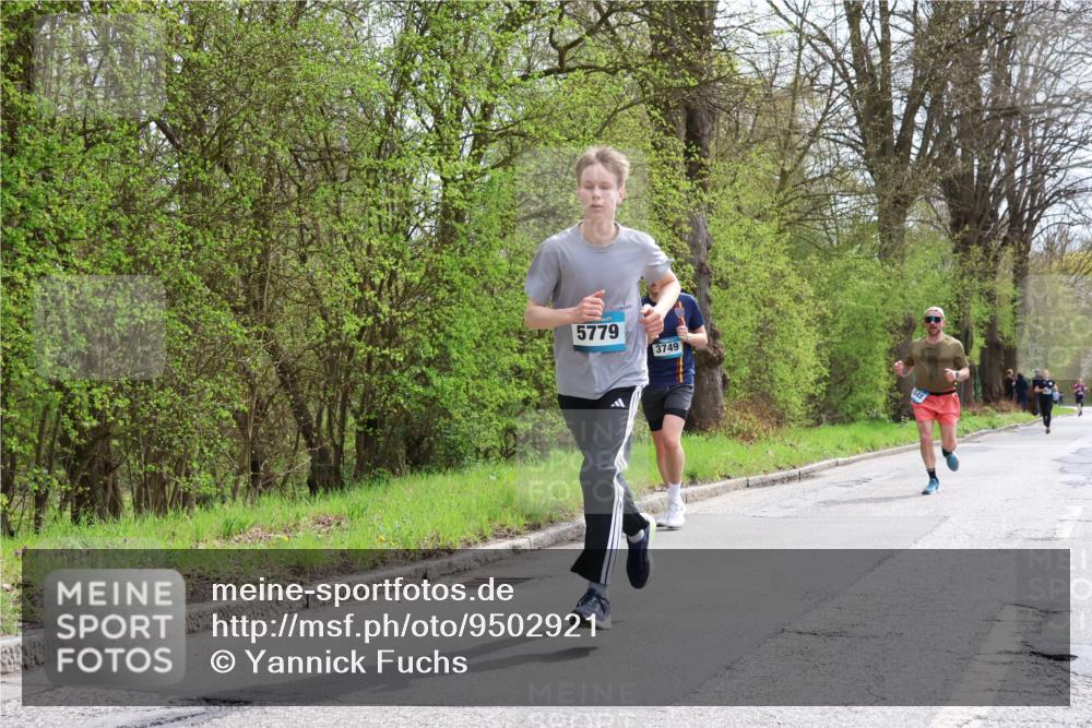 12.04.2026 - 45. Internationalen Wilhelmsburger Insellauf Yannick Fuchs http://msf.ph/oto/9502921 12.04.2026 12:47:28 Laufen 5779, 3749 meine-sportfotos.de