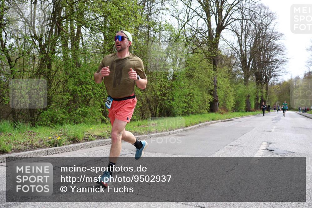12.04.2026 - 45. Internationalen Wilhelmsburger Insellauf Yannick Fuchs http://msf.ph/oto/9502937 12.04.2026 12:47:32 Laufen 48 meine-sportfotos.de