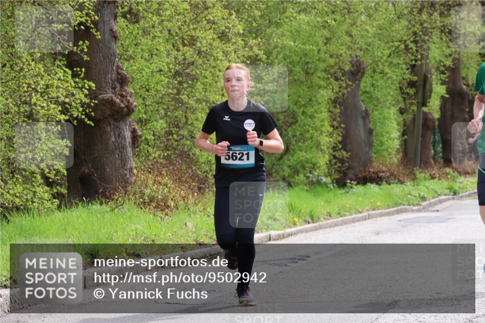 12.04.2026 - 45. Internationalen Wilhelmsburger Insellauf Yannick Fuchs http://msf.ph/oto/9502942 12.04.2026 12:47:37 Laufen 45, 5621 meine-sportfotos.de