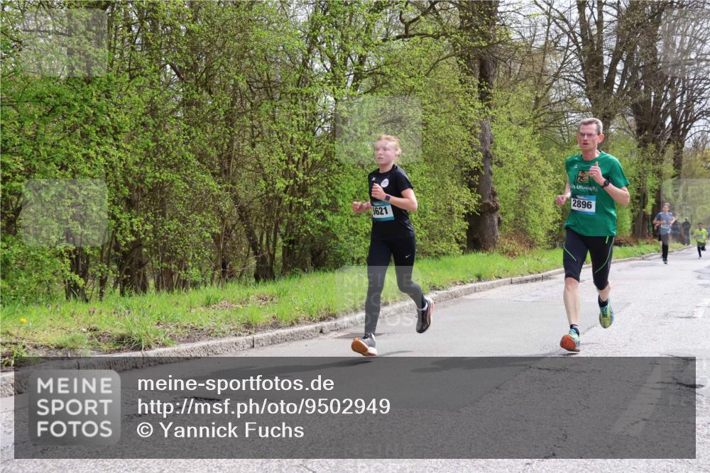 12.04.2026 - 45. Internationalen Wilhelmsburger Insellauf Yannick Fuchs http://msf.ph/oto/9502949 12.04.2026 12:47:38 Laufen 5621, 2896 meine-sportfotos.de