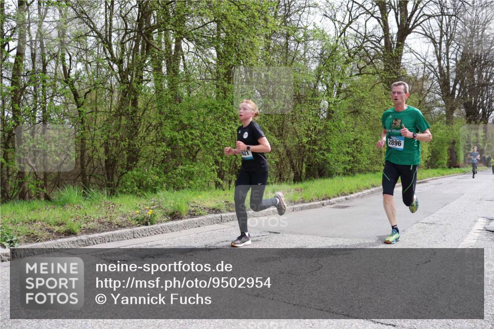 12.04.2026 - 45. Internationalen Wilhelmsburger Insellauf Yannick Fuchs http://msf.ph/oto/9502954 12.04.2026 12:47:39 Laufen 621, 2896 meine-sportfotos.de
