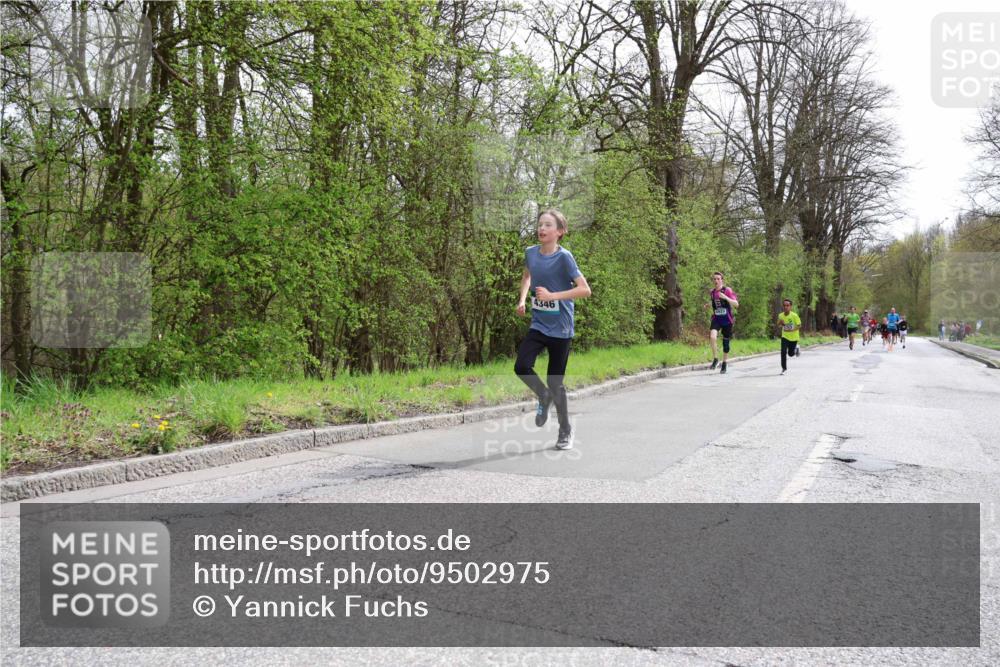 12.04.2026 - 45. Internationalen Wilhelmsburger Insellauf Yannick Fuchs http://msf.ph/oto/9502975 12.04.2026 12:47:44 Laufen 4346 meine-sportfotos.de