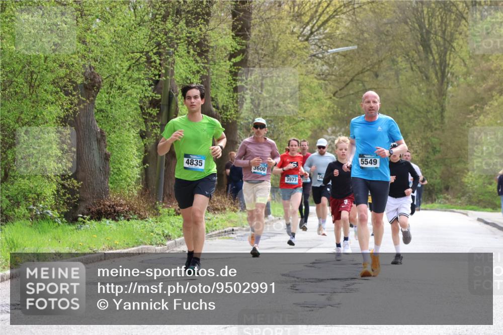 12.04.2026 - 45. Internationalen Wilhelmsburger Insellauf Yannick Fuchs http://msf.ph/oto/9502991 12.04.2026 12:47:48 Laufen 4835, 3600, 3973, 5549 meine-sportfotos.de