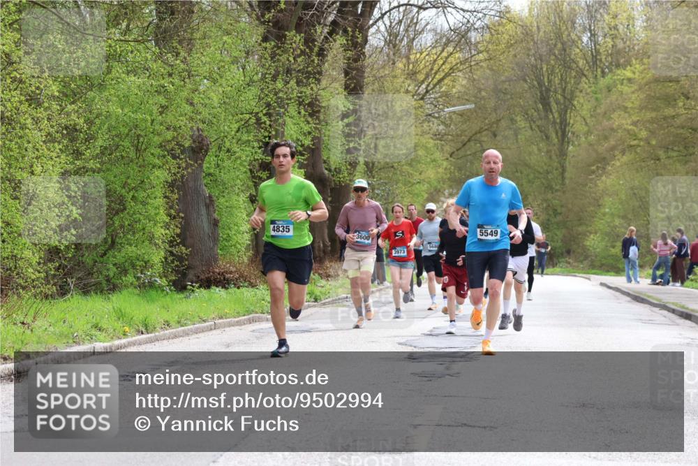 12.04.2026 - 45. Internationalen Wilhelmsburger Insellauf Yannick Fuchs http://msf.ph/oto/9502994 12.04.2026 12:47:49 Laufen 4835, 3600, 5680, 3973, 5549 meine-sportfotos.de