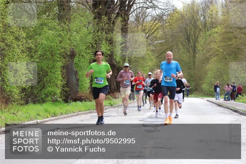 12.04.2026 - 45. Internationalen Wilhelmsburger Insellauf Yannick Fuchs http://msf.ph/oto/9502995 12.04.2026 12:47:49 Laufen 4835, 3600, 3973, 5549 meine-sportfotos.de