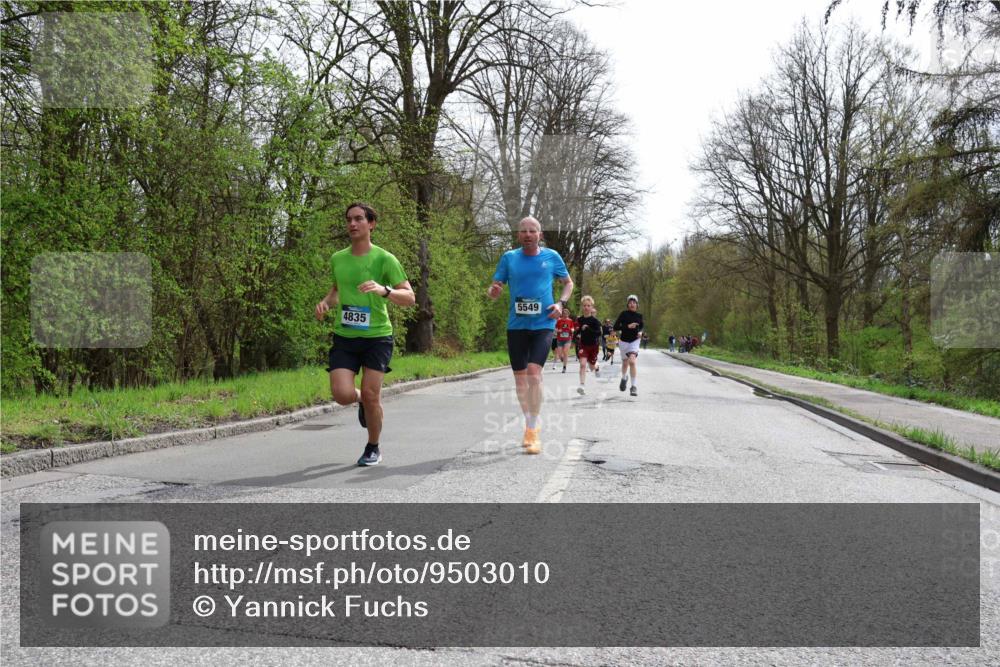 12.04.2026 - 45. Internationalen Wilhelmsburger Insellauf Yannick Fuchs http://msf.ph/oto/9503010 12.04.2026 12:47:53 Laufen 4835, 5549 meine-sportfotos.de
