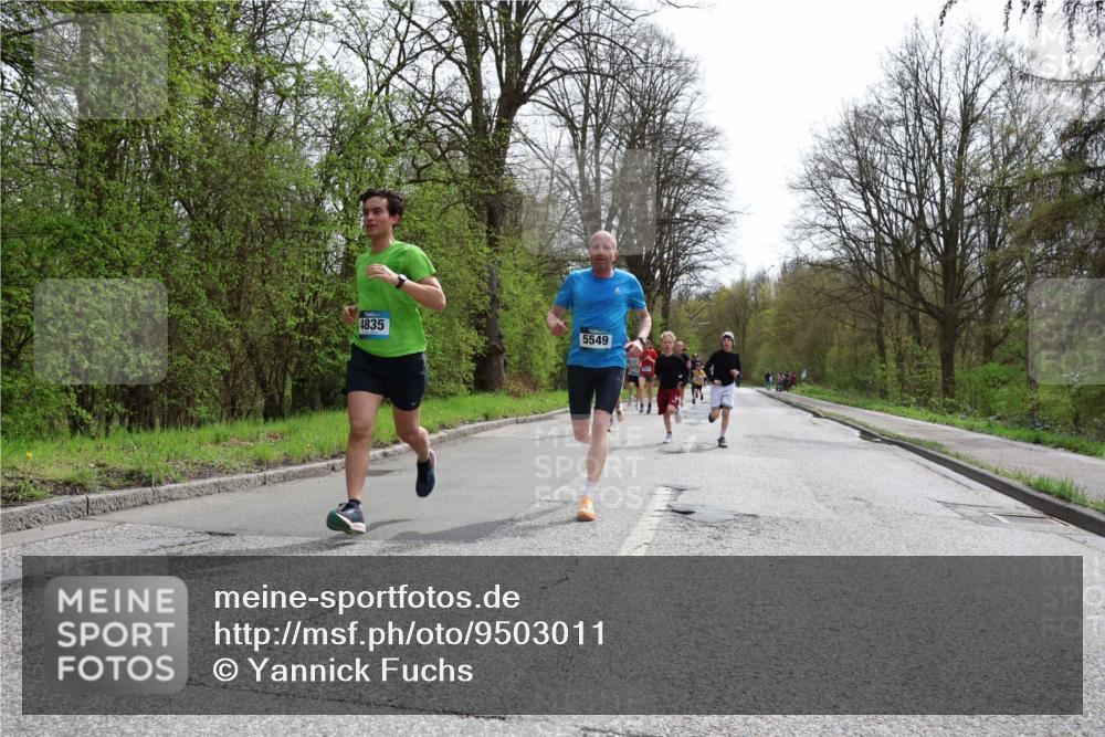 12.04.2026 - 45. Internationalen Wilhelmsburger Insellauf Yannick Fuchs http://msf.ph/oto/9503011 12.04.2026 12:47:53 Laufen 4835, 5549 meine-sportfotos.de