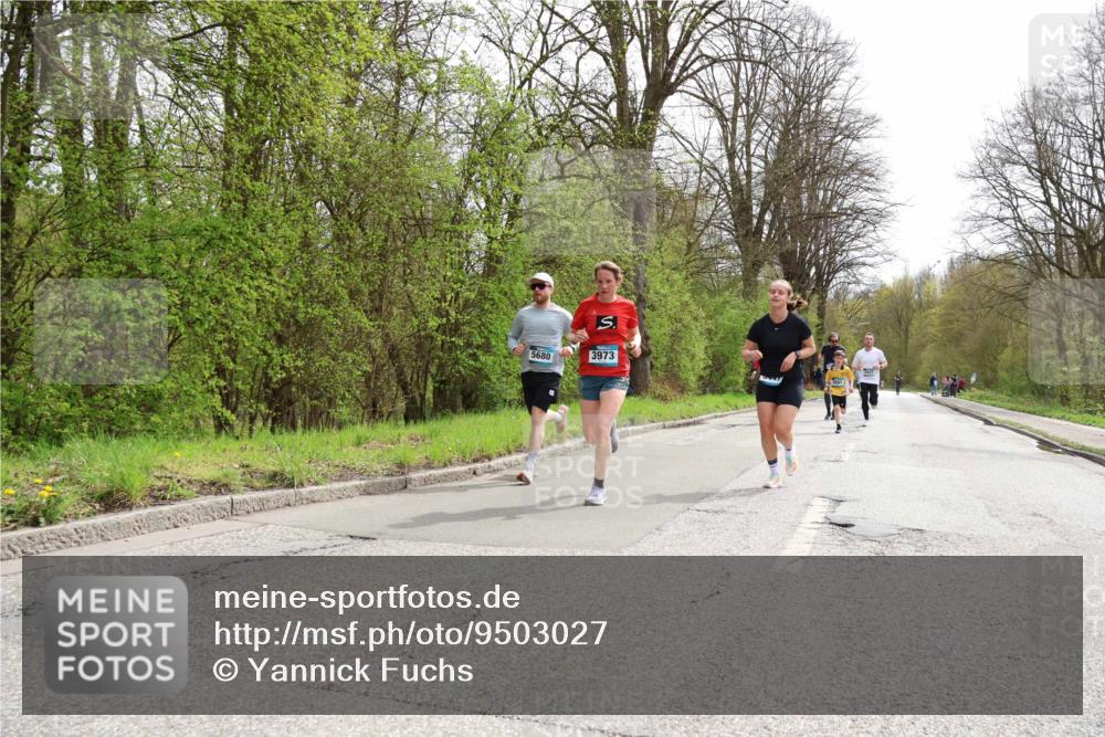 12.04.2026 - 45. Internationalen Wilhelmsburger Insellauf Yannick Fuchs http://msf.ph/oto/9503027 12.04.2026 12:47:57 Laufen 5680, 3973 meine-sportfotos.de