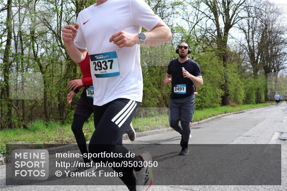 12.04.2026 - 45. Internationalen Wilhelmsburger Insellauf Yannick Fuchs http://msf.ph/oto/9503050 12.04.2026 12:48:01 Laufen 3160, 2937, 2491 meine-sportfotos.de