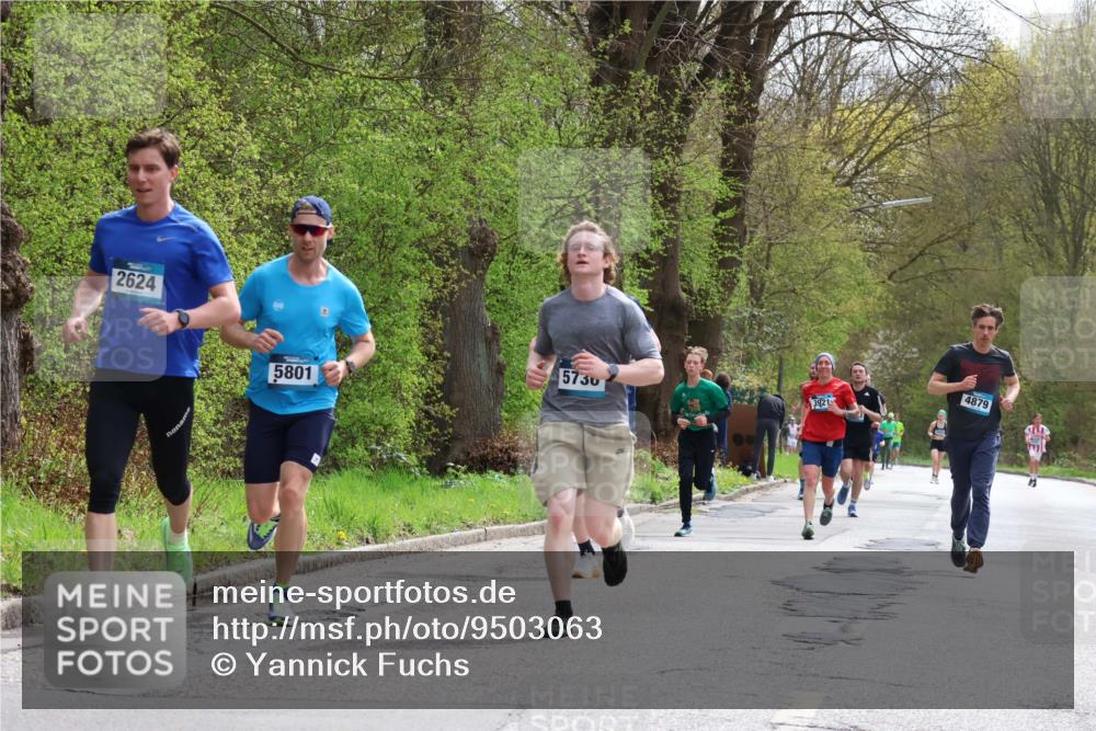 12.04.2026 - 45. Internationalen Wilhelmsburger Insellauf Yannick Fuchs http://msf.ph/oto/9503063 12.04.2026 12:48:11 Laufen 2624, 5801, 5730, 3921, 4879 meine-sportfotos.de