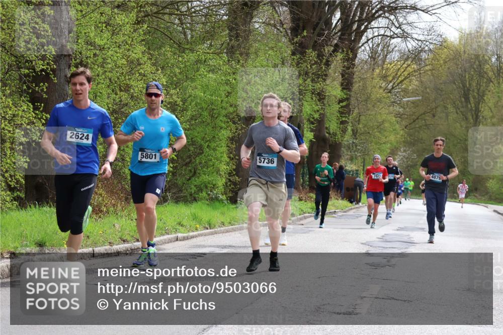12.04.2026 - 45. Internationalen Wilhelmsburger Insellauf Yannick Fuchs http://msf.ph/oto/9503066 12.04.2026 12:48:11 Laufen 2624, 5801, 1, 5736, 3921, 520, 4879 meine-sportfotos.de
