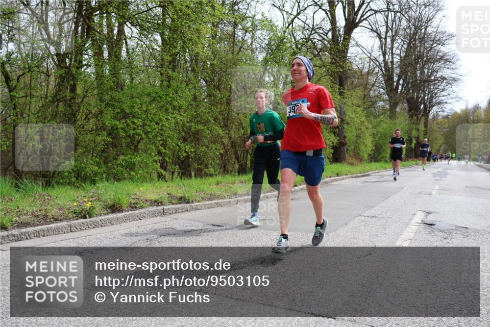 12.04.2026 - 45. Internationalen Wilhelmsburger Insellauf Yannick Fuchs http://msf.ph/oto/9503105 12.04.2026 12:48:19 Laufen 392 meine-sportfotos.de