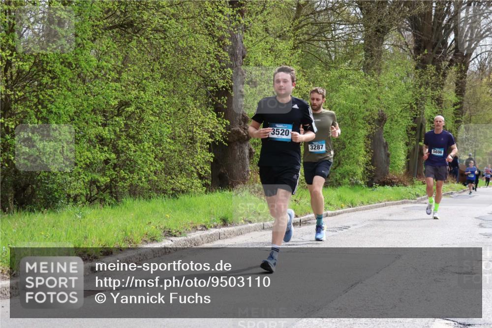12.04.2026 - 45. Internationalen Wilhelmsburger Insellauf Yannick Fuchs http://msf.ph/oto/9503110 12.04.2026 12:48:21 Laufen 3520, 3287, 5696 meine-sportfotos.de