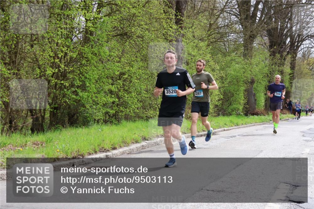 12.04.2026 - 45. Internationalen Wilhelmsburger Insellauf Yannick Fuchs http://msf.ph/oto/9503113 12.04.2026 12:48:21 Laufen 3520, 3287, 5696 meine-sportfotos.de