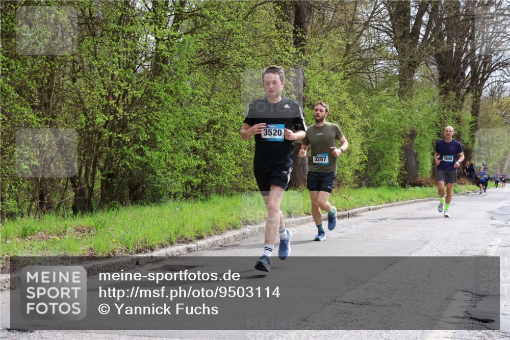 12.04.2026 - 45. Internationalen Wilhelmsburger Insellauf Yannick Fuchs http://msf.ph/oto/9503114 12.04.2026 12:48:21 Laufen 3520, 3287, 5696 meine-sportfotos.de