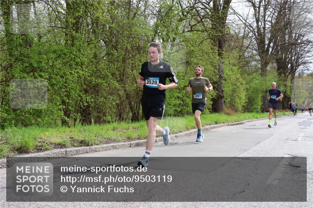 12.04.2026 - 45. Internationalen Wilhelmsburger Insellauf Yannick Fuchs http://msf.ph/oto/9503119 12.04.2026 12:48:22 Laufen 3520, 3287 meine-sportfotos.de