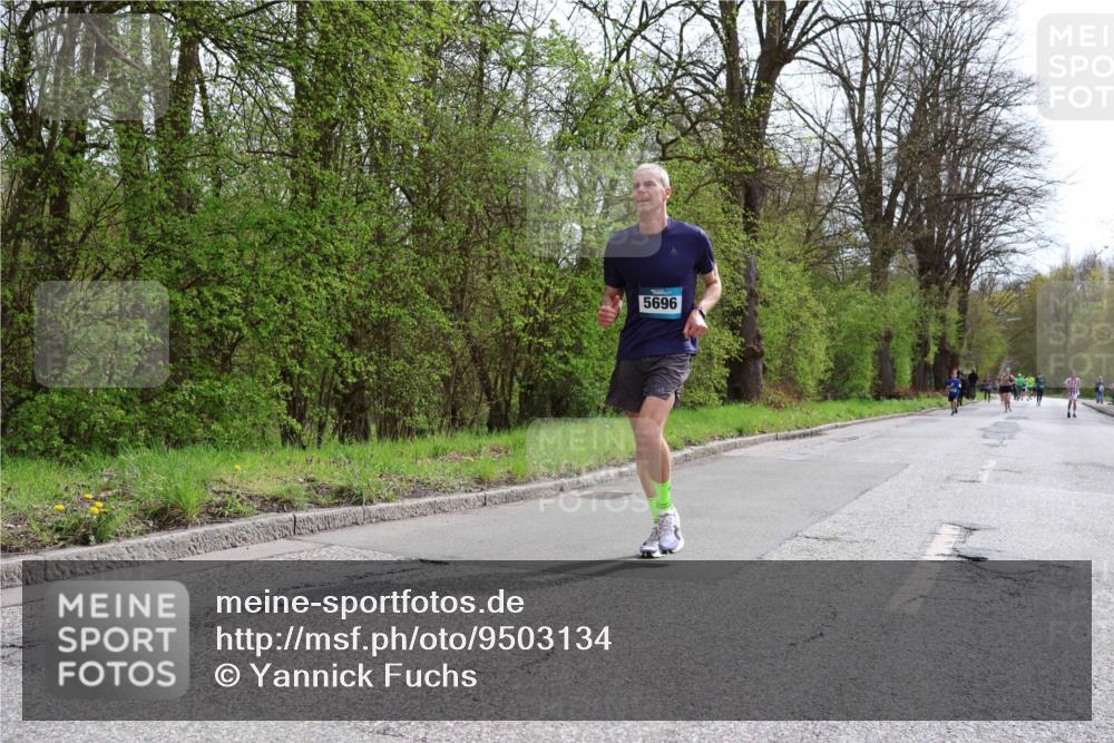 12.04.2026 - 45. Internationalen Wilhelmsburger Insellauf Yannick Fuchs http://msf.ph/oto/9503134 12.04.2026 12:48:25 Laufen 5696 meine-sportfotos.de