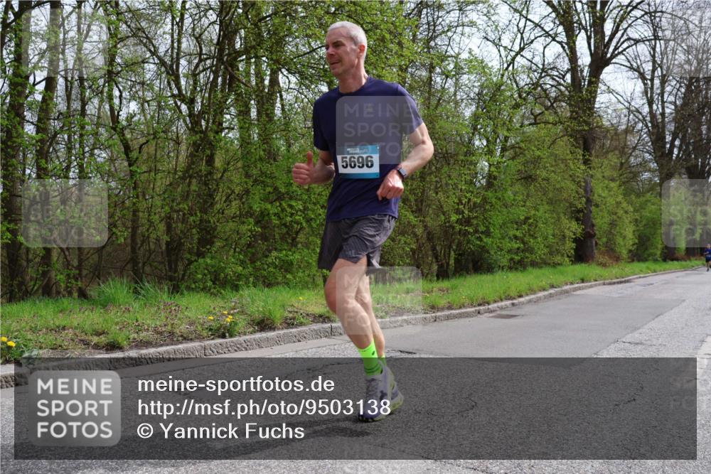 12.04.2026 - 45. Internationalen Wilhelmsburger Insellauf Yannick Fuchs http://msf.ph/oto/9503138 12.04.2026 12:48:25 Laufen 5696 meine-sportfotos.de