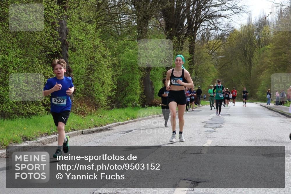 12.04.2026 - 45. Internationalen Wilhelmsburger Insellauf Yannick Fuchs http://msf.ph/oto/9503152 12.04.2026 12:48:33 Laufen 5227, 46 meine-sportfotos.de