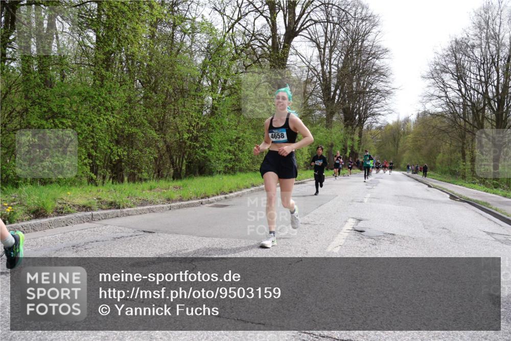12.04.2026 - 45. Internationalen Wilhelmsburger Insellauf Yannick Fuchs http://msf.ph/oto/9503159 12.04.2026 12:48:35 Laufen 4658 meine-sportfotos.de