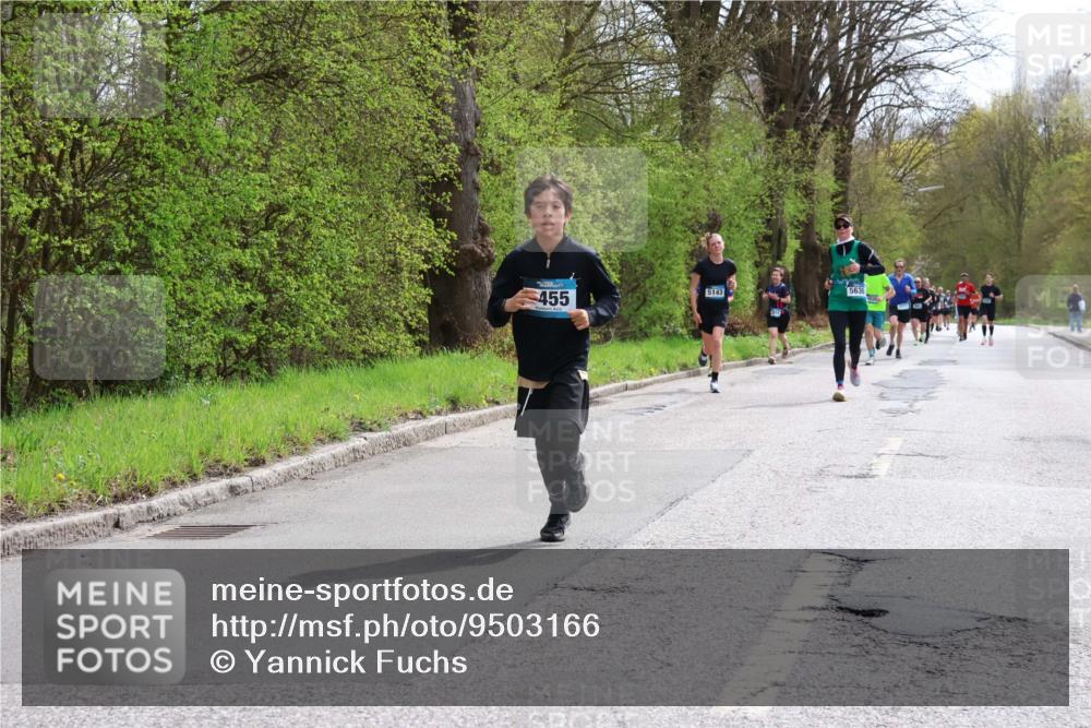 12.04.2026 - 45. Internationalen Wilhelmsburger Insellauf Yannick Fuchs http://msf.ph/oto/9503166 12.04.2026 12:48:37 Laufen 5143, 5630, 455 meine-sportfotos.de