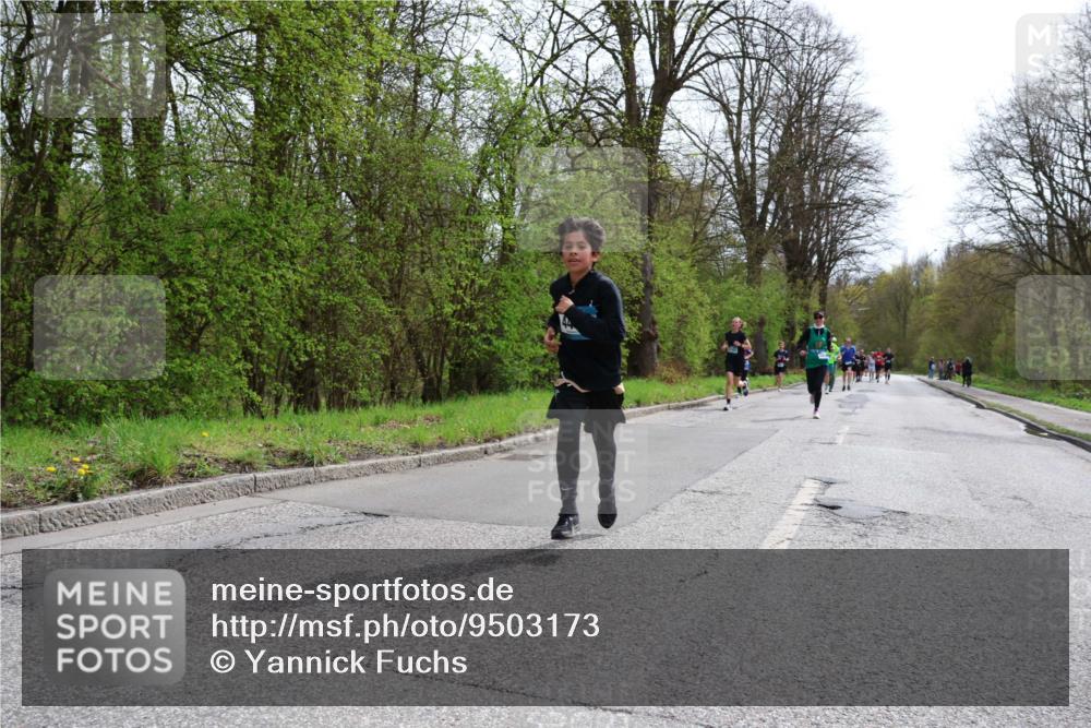 12.04.2026 - 45. Internationalen Wilhelmsburger Insellauf Yannick Fuchs http://msf.ph/oto/9503173 12.04.2026 12:48:38 Laufen  meine-sportfotos.de