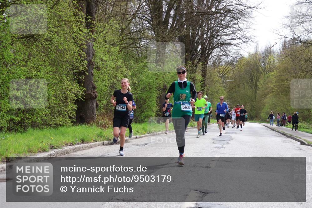 12.04.2026 - 45. Internationalen Wilhelmsburger Insellauf Yannick Fuchs http://msf.ph/oto/9503179 12.04.2026 12:48:39 Laufen 5143, 5630, 4938, 123, 3213 meine-sportfotos.de