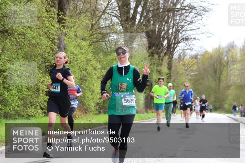 12.04.2026 - 45. Internationalen Wilhelmsburger Insellauf Yannick Fuchs http://msf.ph/oto/9503183 12.04.2026 12:48:40 Laufen 5143, 3293, 5630, 938 meine-sportfotos.de